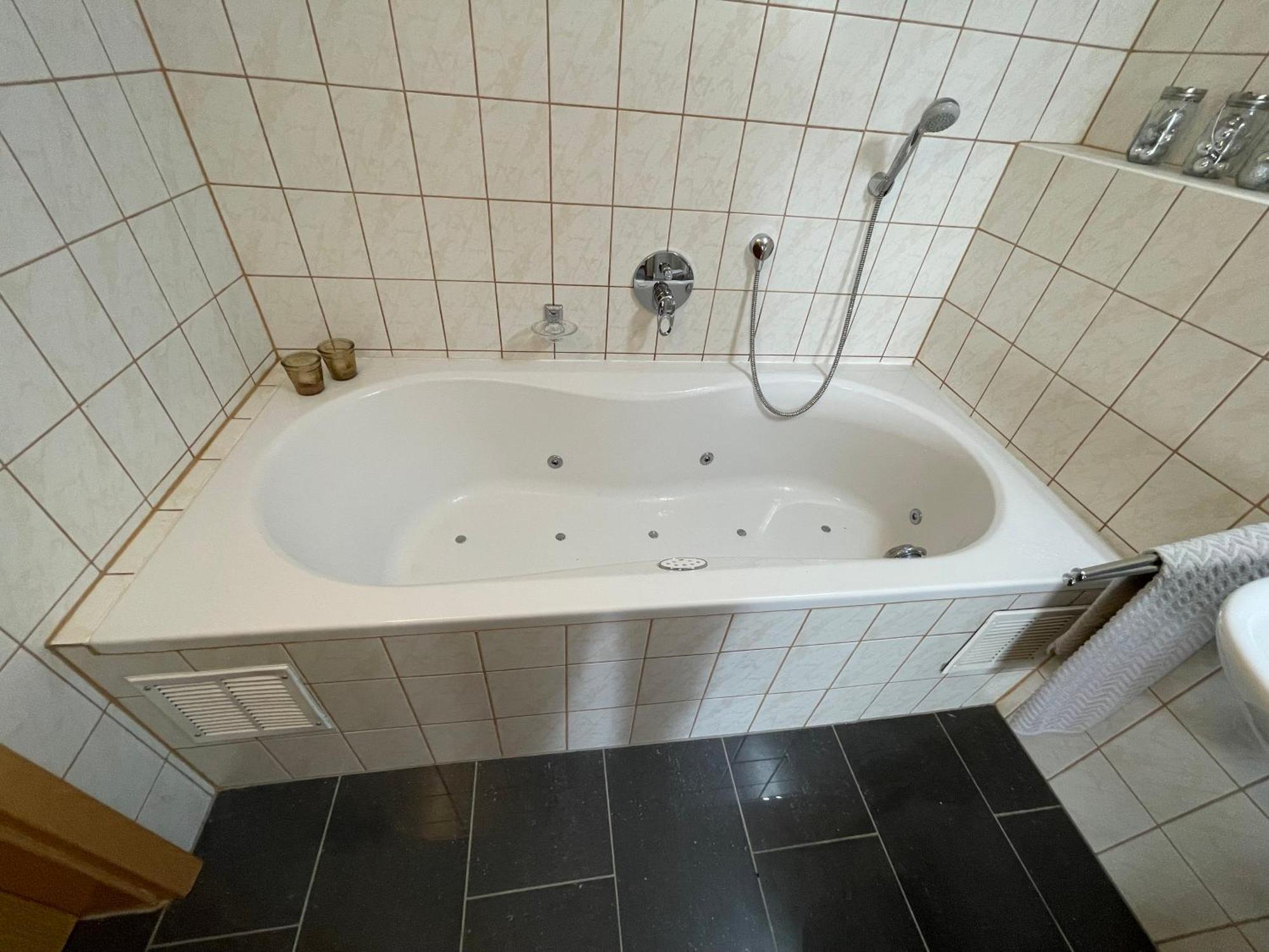 Apartamento Haus Valentina 1 Bad Bergzabern Exterior foto